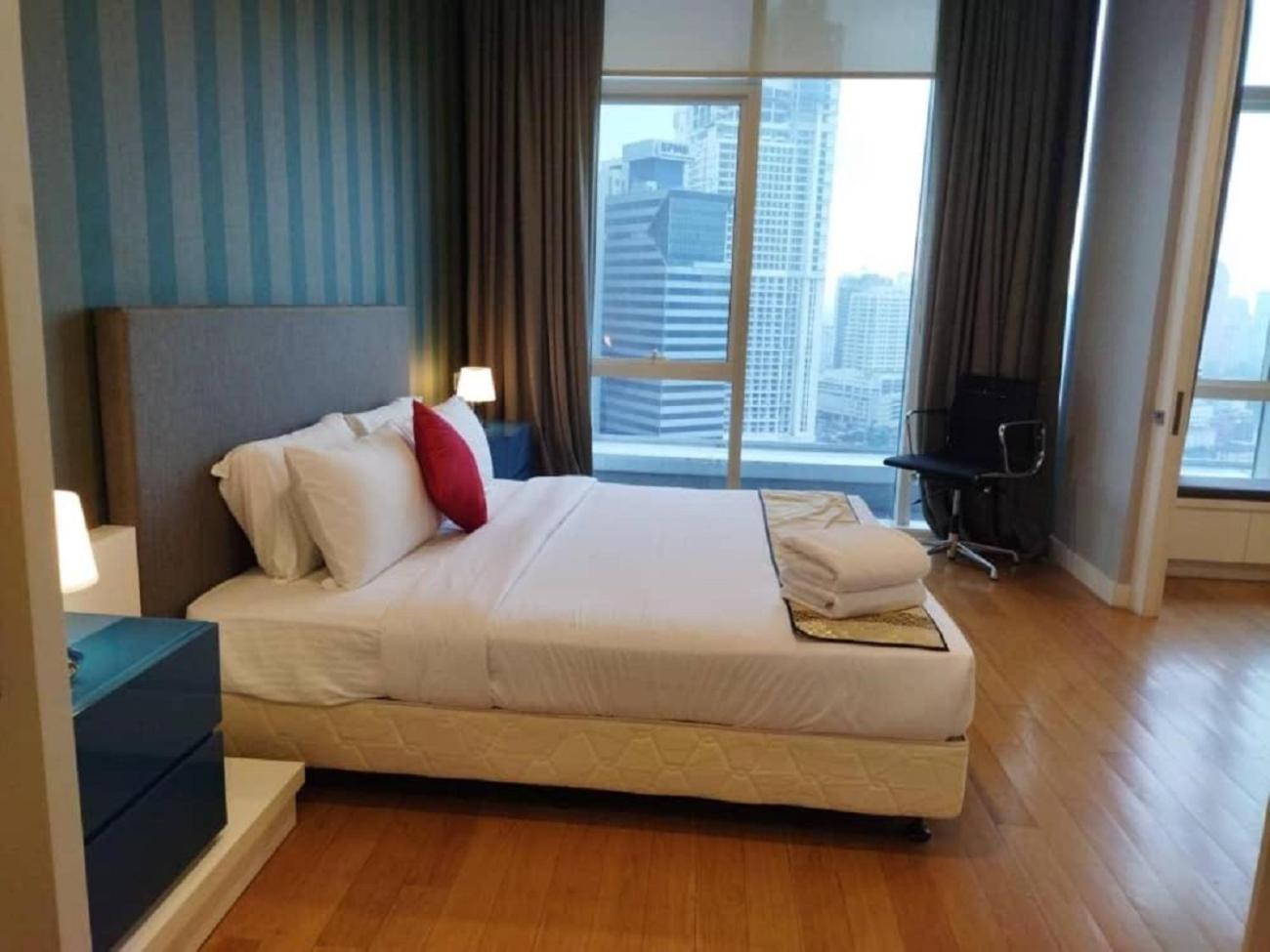 דירות קואלה לומפור The Platinum Klcc By Moonlight מראה חיצוני תמונה